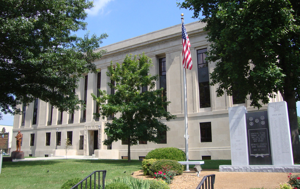 Weakley County Courthouse (Dresden, Tennessee) Marr and Ho… Flickr