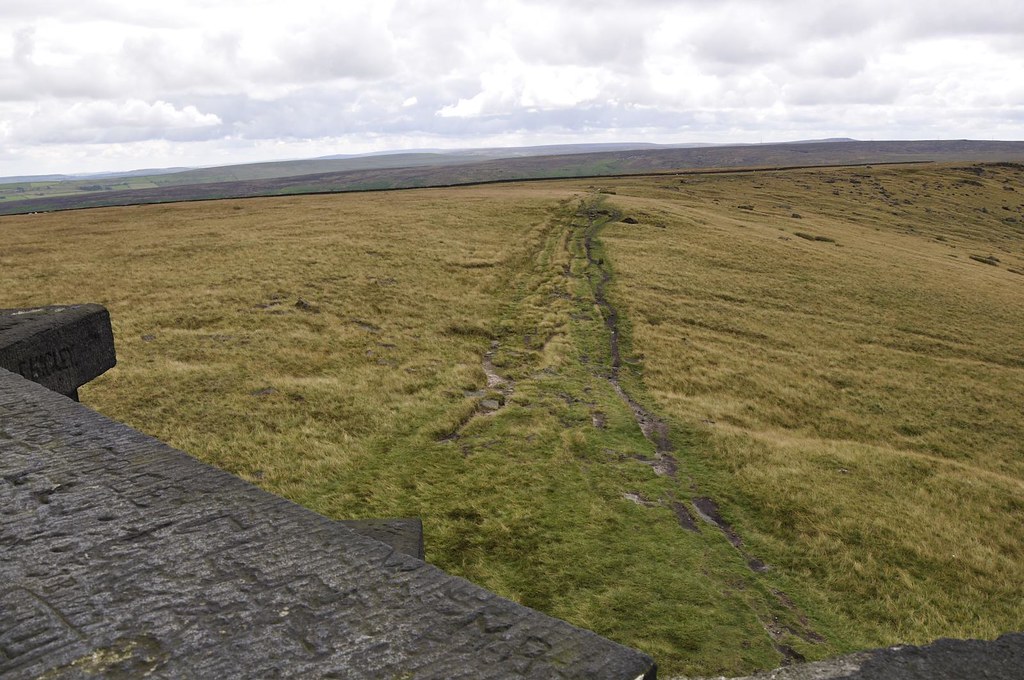 Hebden Bridge to Stoodley Pike (201) Stoodley Pike Richard Southwell Flickr