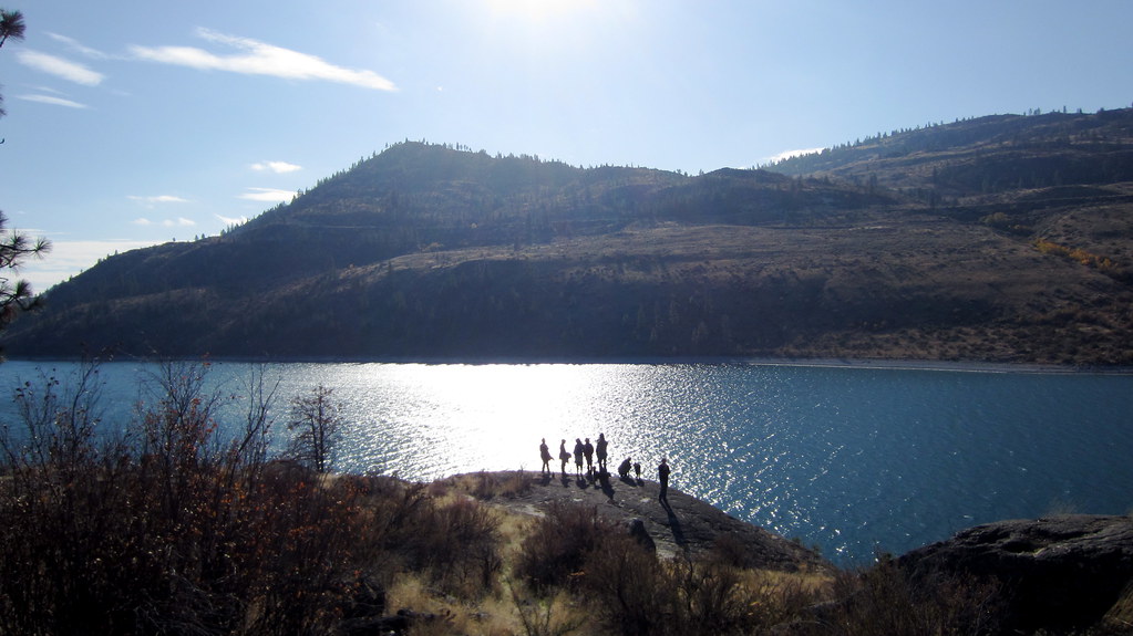 Omak Lake Hiking around Omak Lake. From my weekend trip to… Flickr