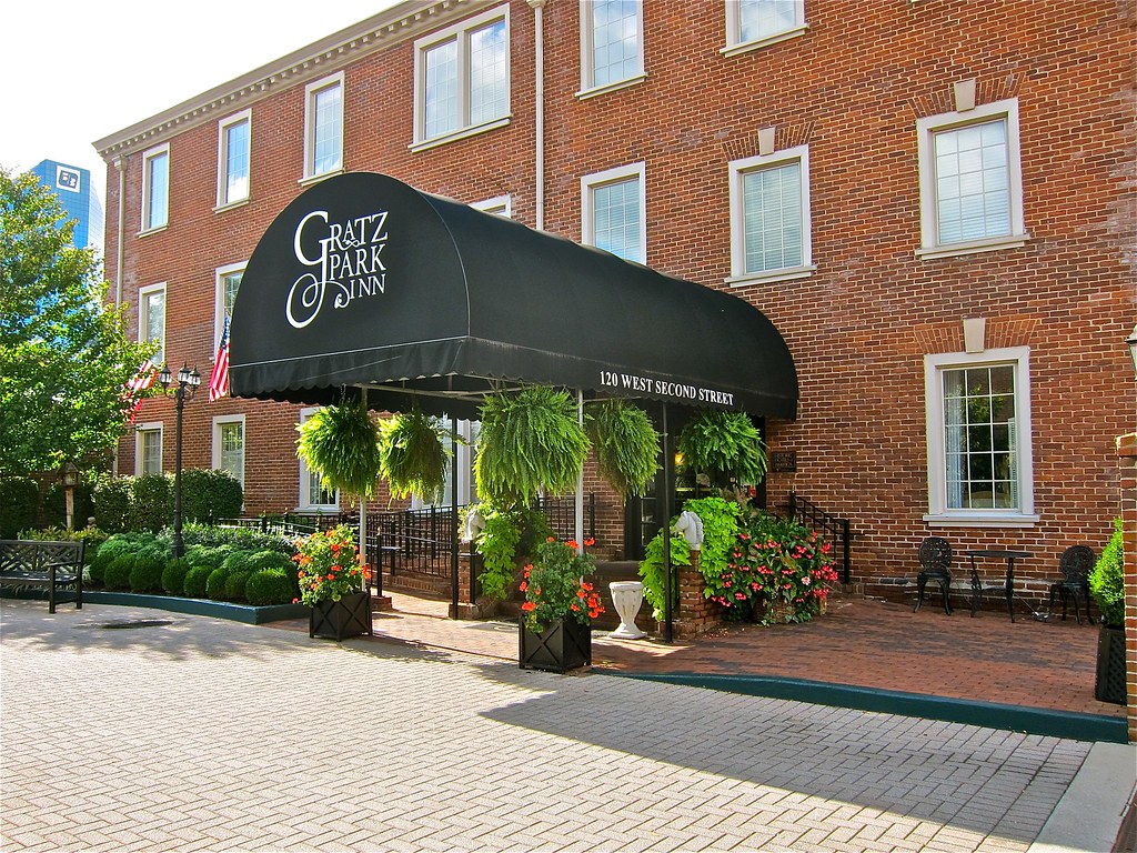 Sept. 26 Gratz Park Inn, Lexington, KY We visited Ray & G… Flickr