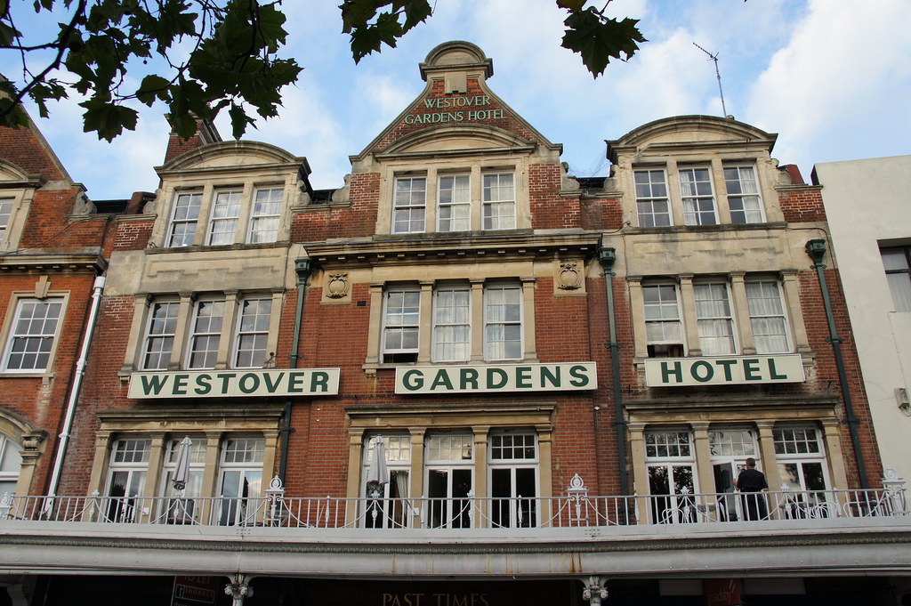 Westover Gardens Hotel (student Westover R… Flickr