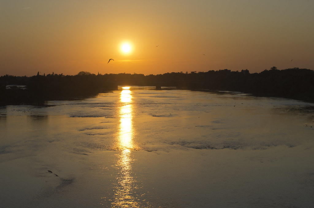 [Orléans] Coucher de soleil sur la Loire FredArt Flickr