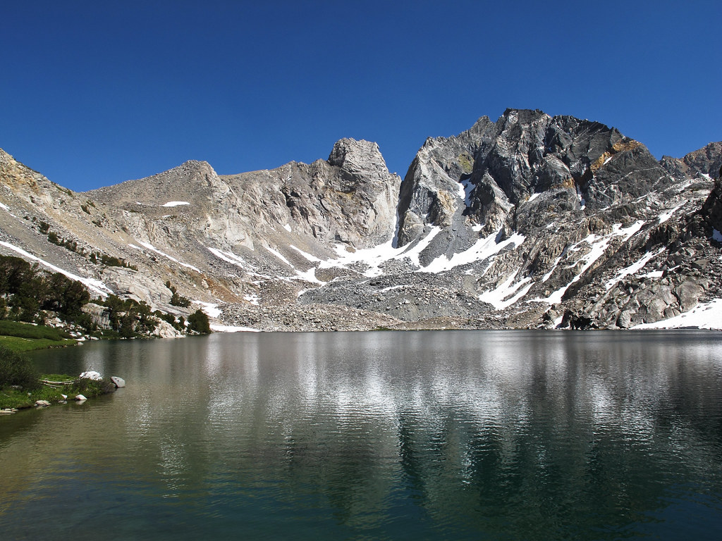Dragon Lake & Mountain Christopher Ryerson Flickr