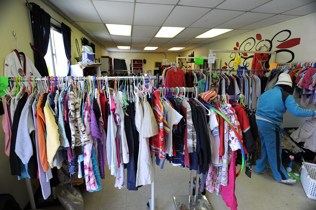 Casey Thrift Shop At the "Casey's Closet" thrift shop at C… Flickr