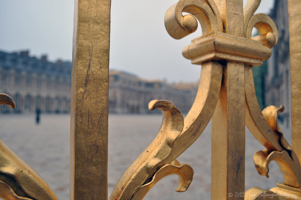 Staring the Palace of Versailles.. Standing outside of the… Flickr