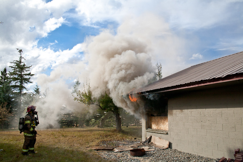 Cle Elum fire9810 Andy Roulston Flickr