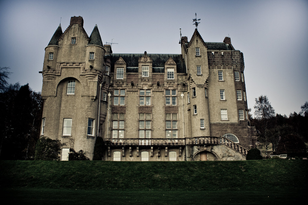 Kincardine Castle Roberto Larroude Flickr
