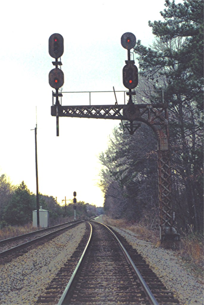C&O MP 035.1 C&O RY Signal Toppings VA Mar 9, 2001 Flickr
