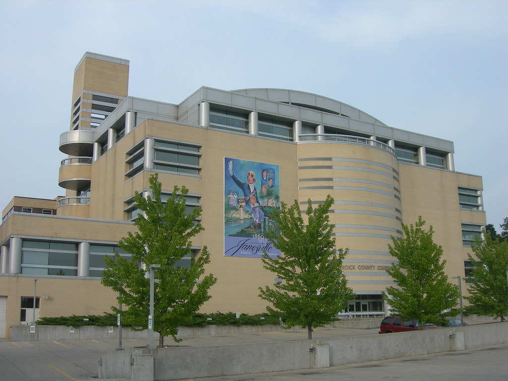 Rock County Courthouse Janesville, Wisconsin This is a 199… Flickr