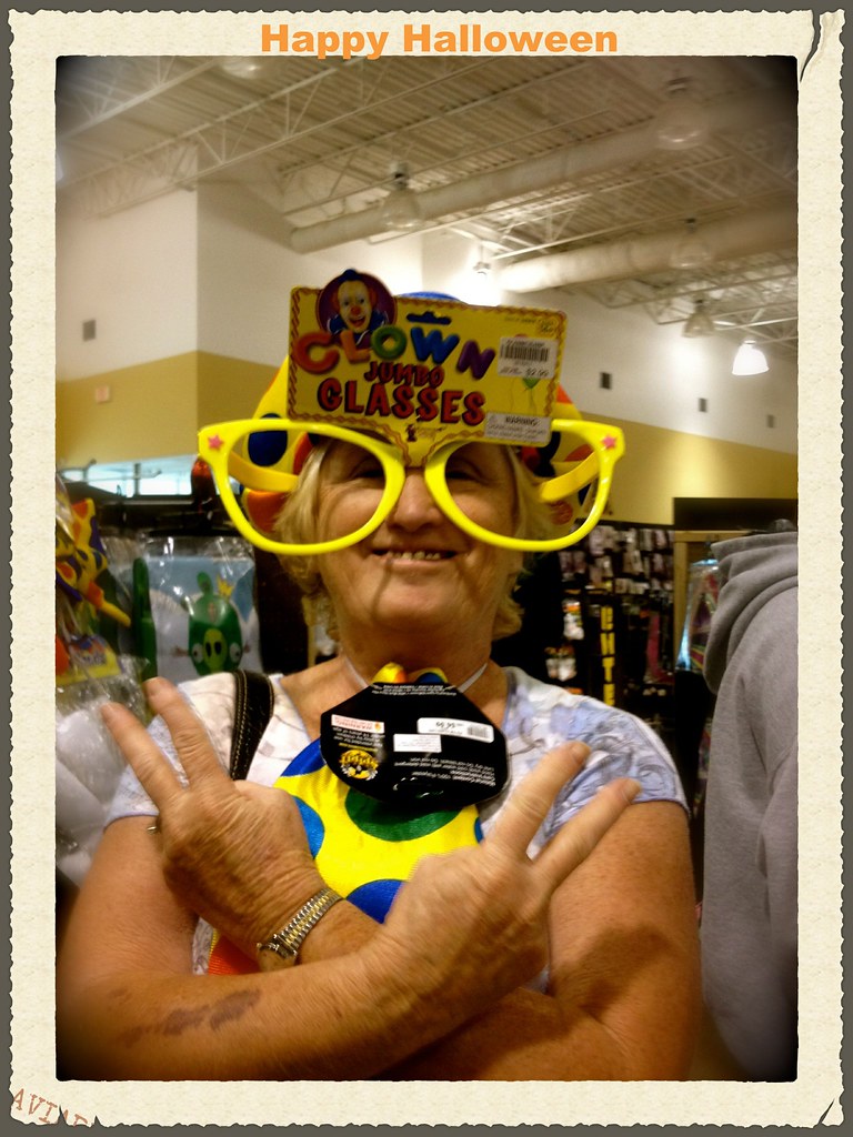 Halloween Store, Nevada, Sierra, Montana Halloween Store, … Flickr