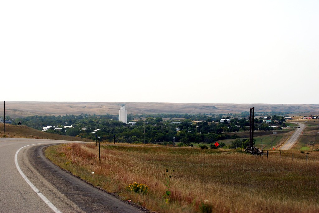 Midland, SD Approaching the town of Midland. I've never be… Flickr