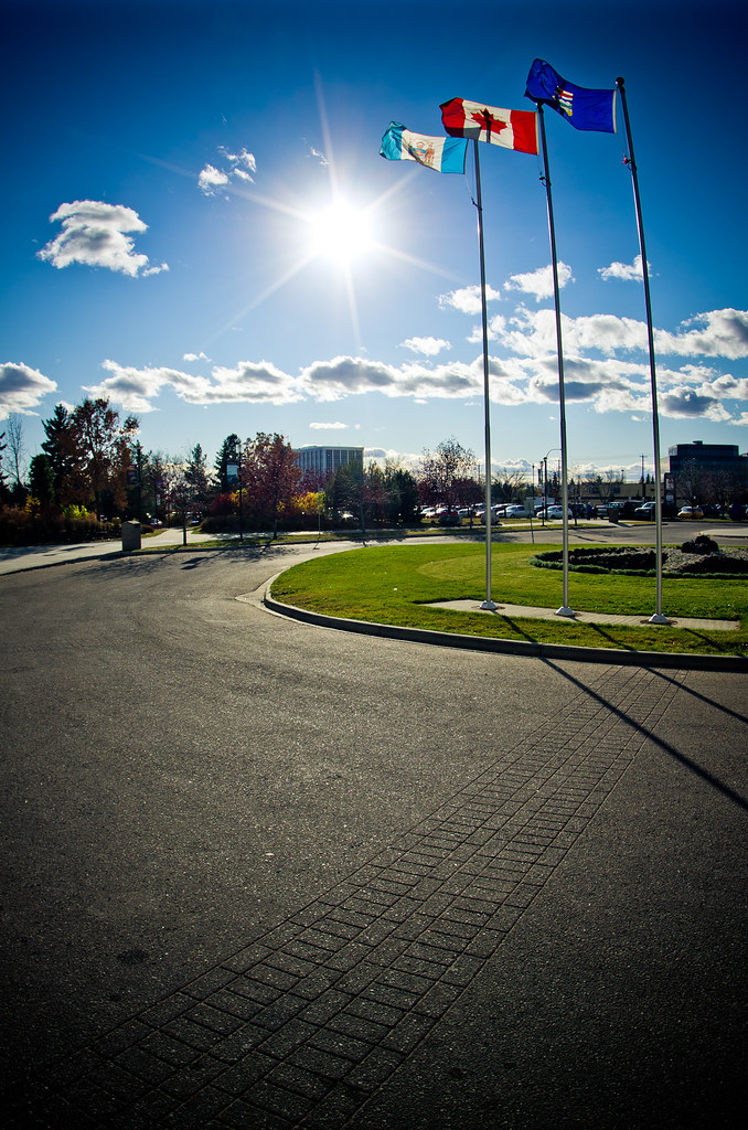 Flags of Edmonton, Alberta, Canada Kurayba Flickr