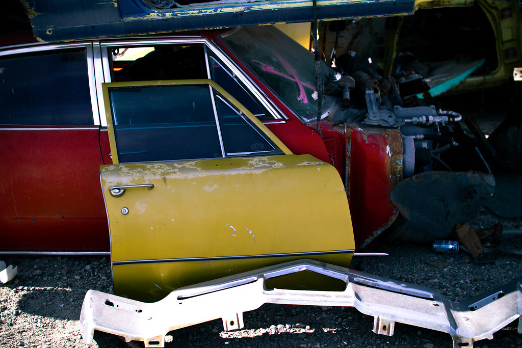 20111029 64 Desert Valley Auto Parts in Phoenix, AZ. Devon