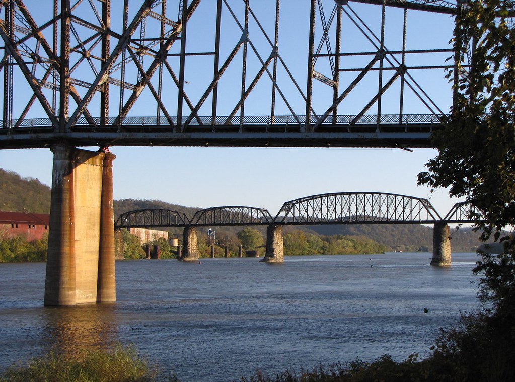 Bellaire Bridge Ohio River Bellaire Bridge Ohio River Vi… Flickr