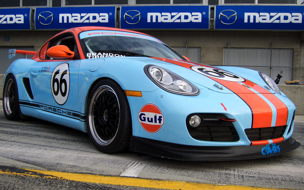 Gulf Porsche Cayman Porsche Rennsport Reunion IV, Mazda Ra… Flickr