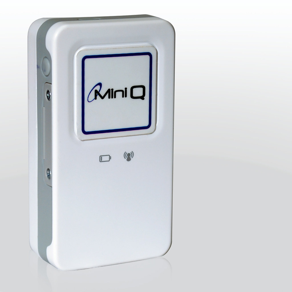 Quantum Mini Q Active GPS Tracking System GPS GeoFencing … Flickr