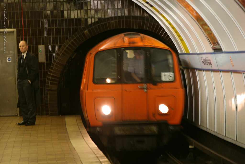 Clockwork Orange, Glasgow Glasgow Underground, aka the clo… Flickr