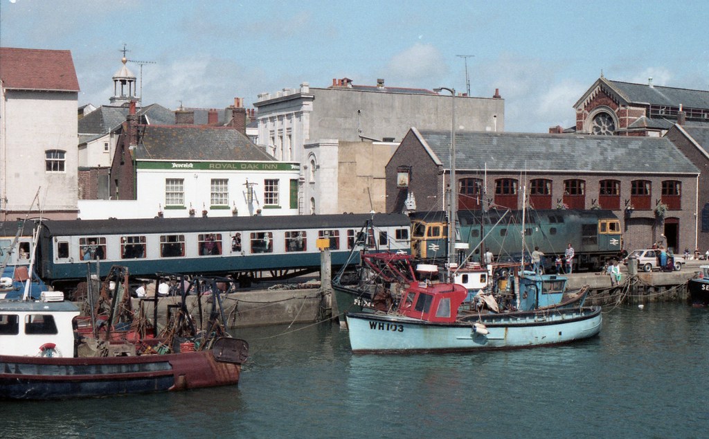 33108 Weymouth streets WATWeymouth Quay 14885 (3) Flickr