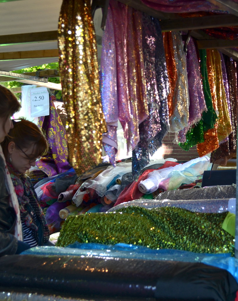 Utrecht, Fabric market Blogged at maryandpatch.blogspot.co… Flickr
