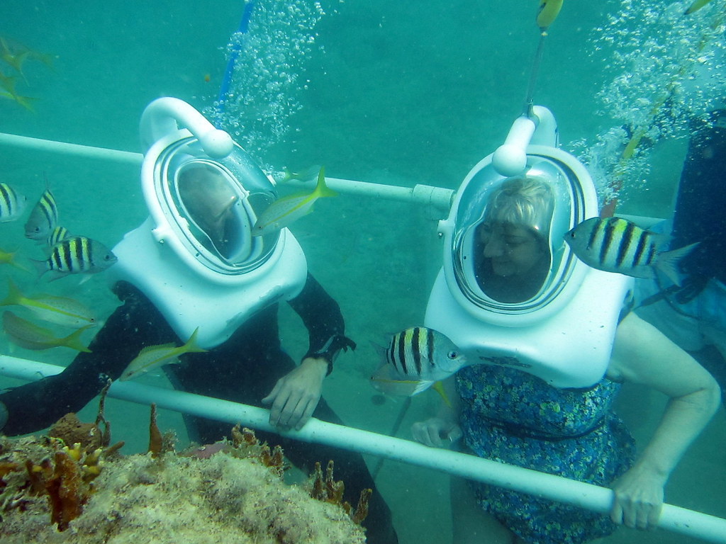 St Martin Sea Trek Helmet Diving Helment diving in St Mart… Flickr