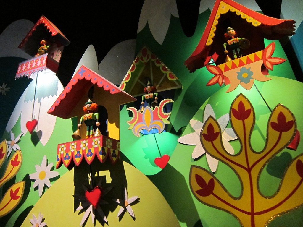 It's A Small World Swiss cuckoo clocks. Joe Shlabotnik Flickr