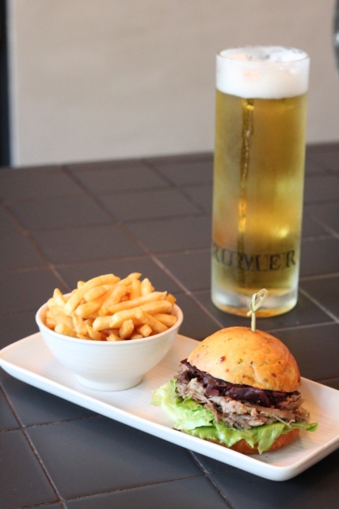 Pulled Pork Burger Wallis and Ed Flickr