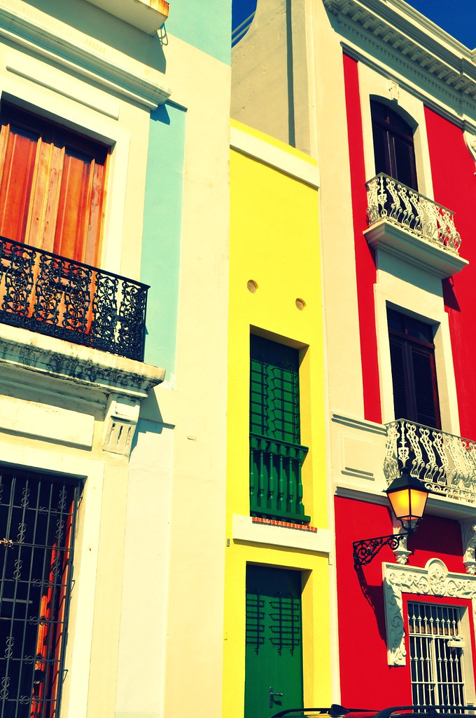 The Smallest House In the center (yellow) is literally the… Flickr