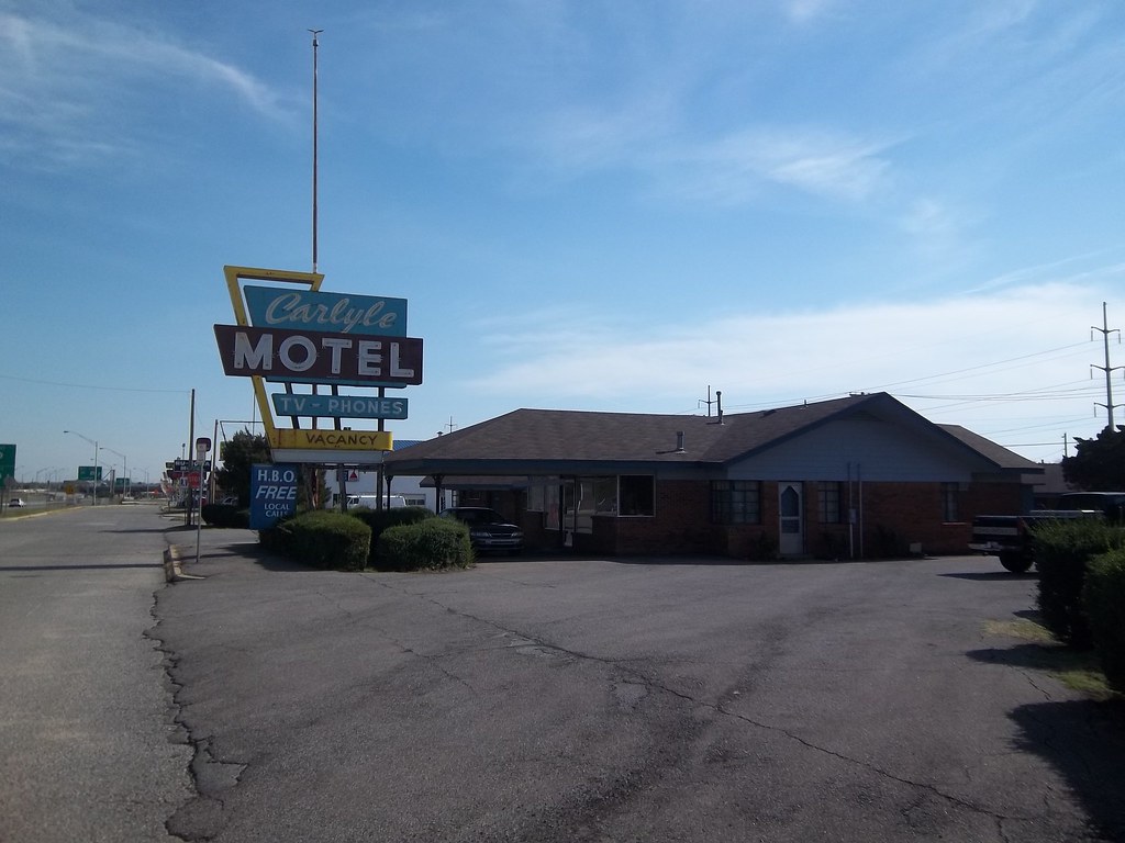 Carlyle Motel, Oklahoma City, Oklahoma (Vacancy)! Nicolas Henderson