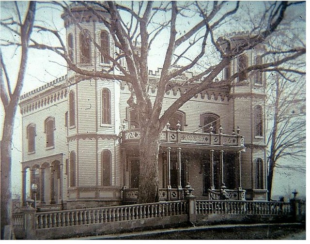 7 Woodbury Rd Watertown, CT. Here’s an early photo of the … Flickr