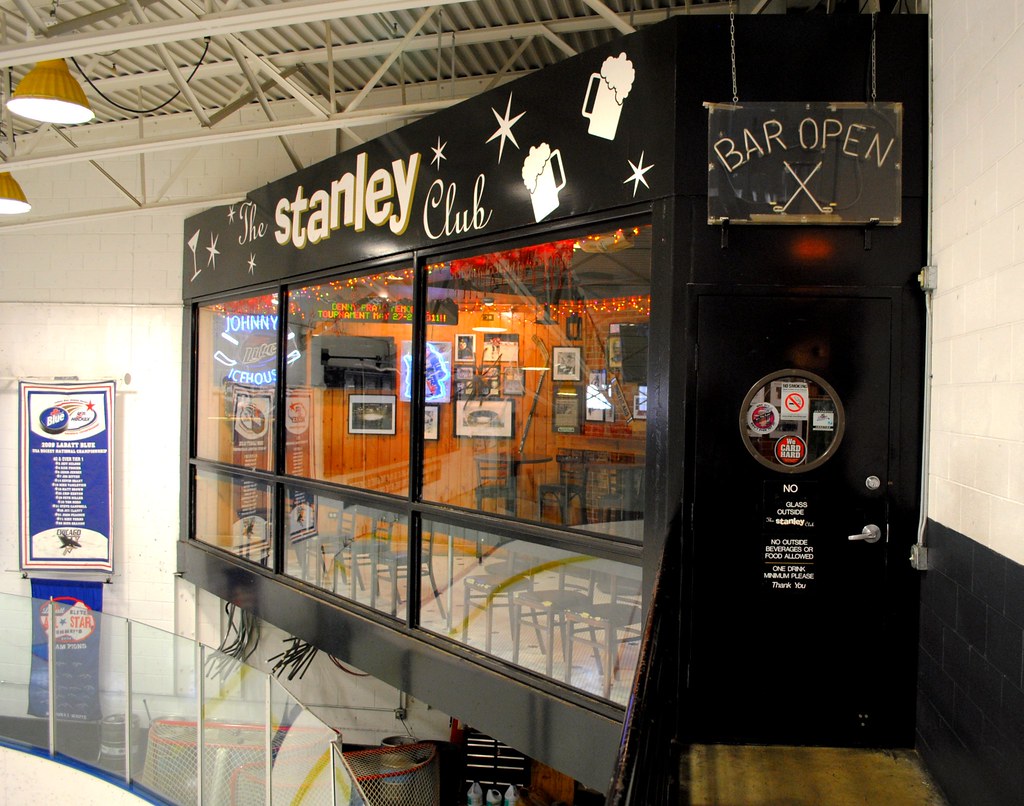 The Stanley Club in Johnny's Ice House. 1350 W. Madison St… Flickr