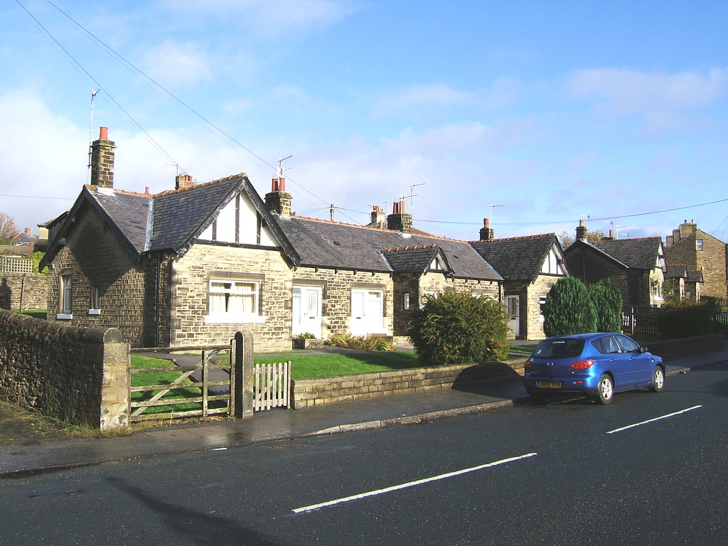 Heap Parkinson Homes, Skipton. In Otley Road, Skipton. Fou… Flickr