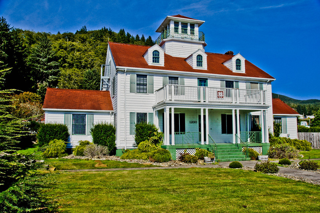 At Garibaldi, Oregon DSC2868 This historic U.S.Coast Gu… Flickr