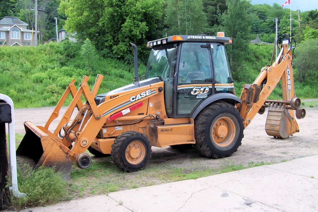 Tracks & Wheels Case 580 Series 2 backhoe hirail tractor … Flickr