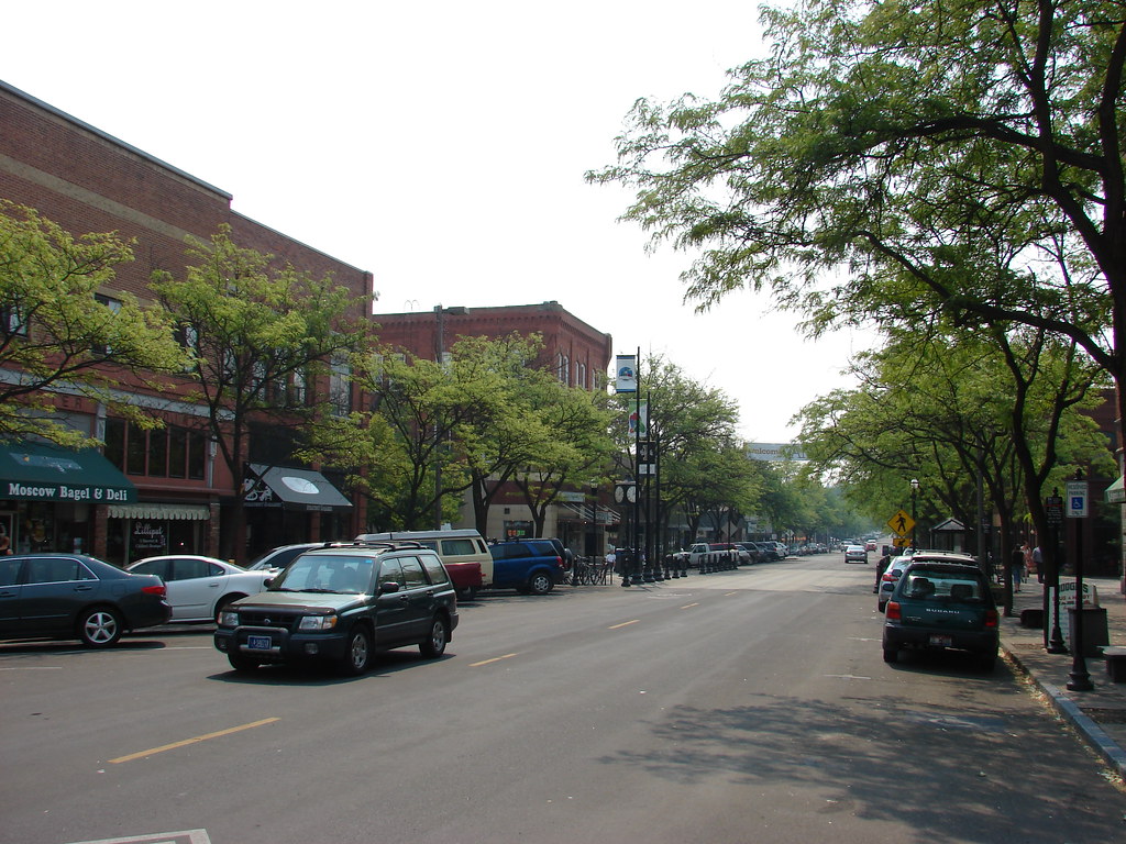 Moscow Idaho Main Street in Moscow, Idaho. Taken on our wa… Flickr