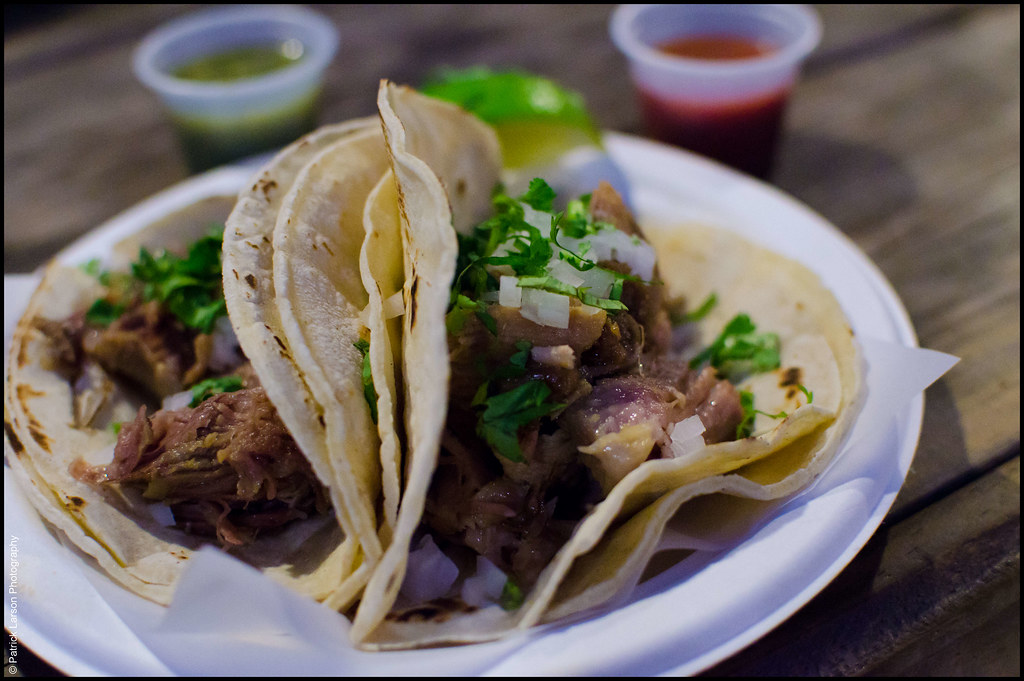 El Naranjo Food Trailer2 Carnitas tacos (2 to an order, d… Flickr