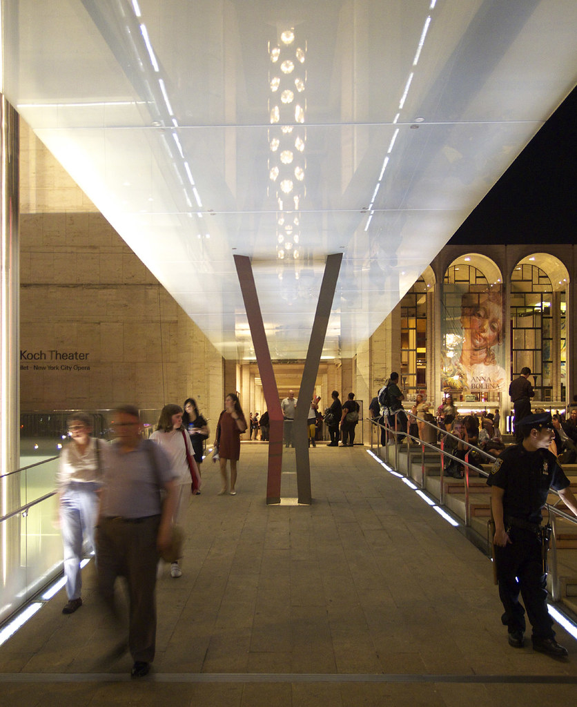 Lincoln Center at Night On a Friday night during Fashion W… Flickr