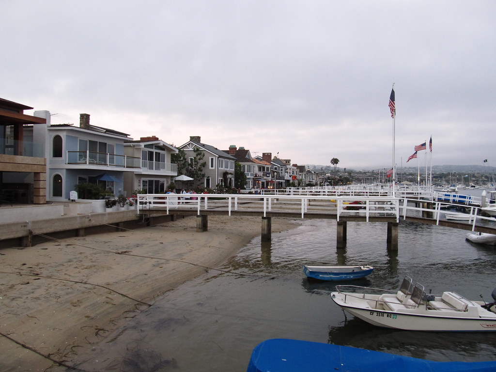 Balboa Island, Newport Beach, California Balboa Island is … Flickr