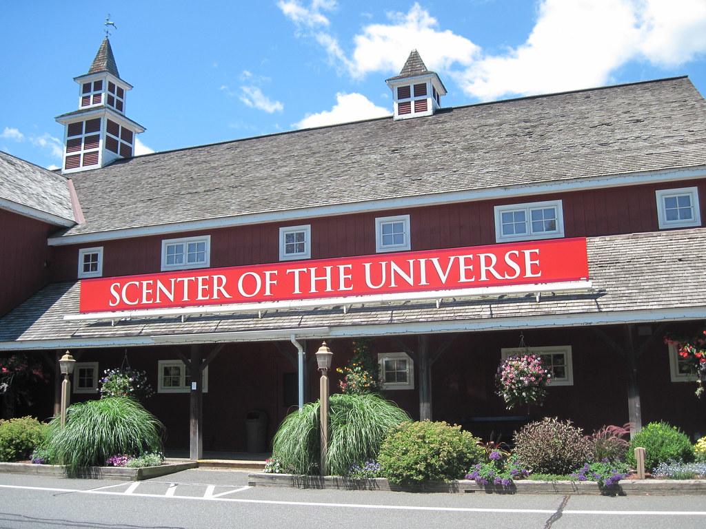 Yankee Candle Company South Deerfield, MA. You can smell t… Flickr