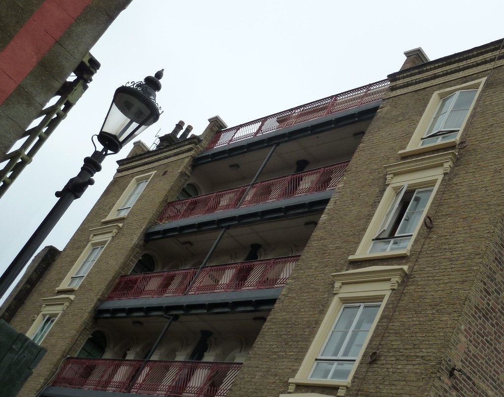 Cromwell Buildings, Redcross Way, SE1 Cromwell Buildings R… Flickr