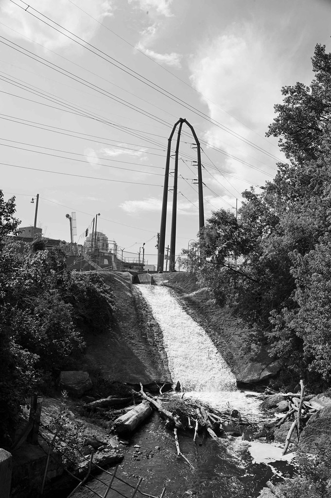 City + Water for Editorial Flickr