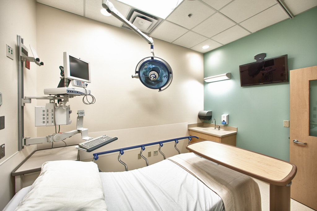 Children's Emergency Room Private treatment room in the ne… Flickr