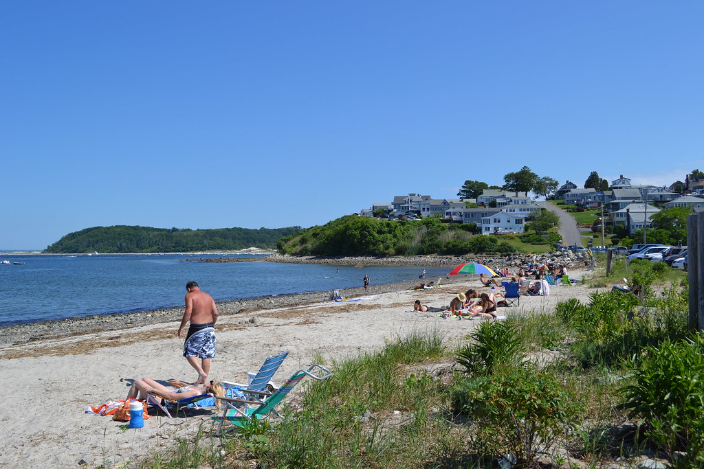 Pavillion Beach, Ipswich, MA Snowperson63 Flickr