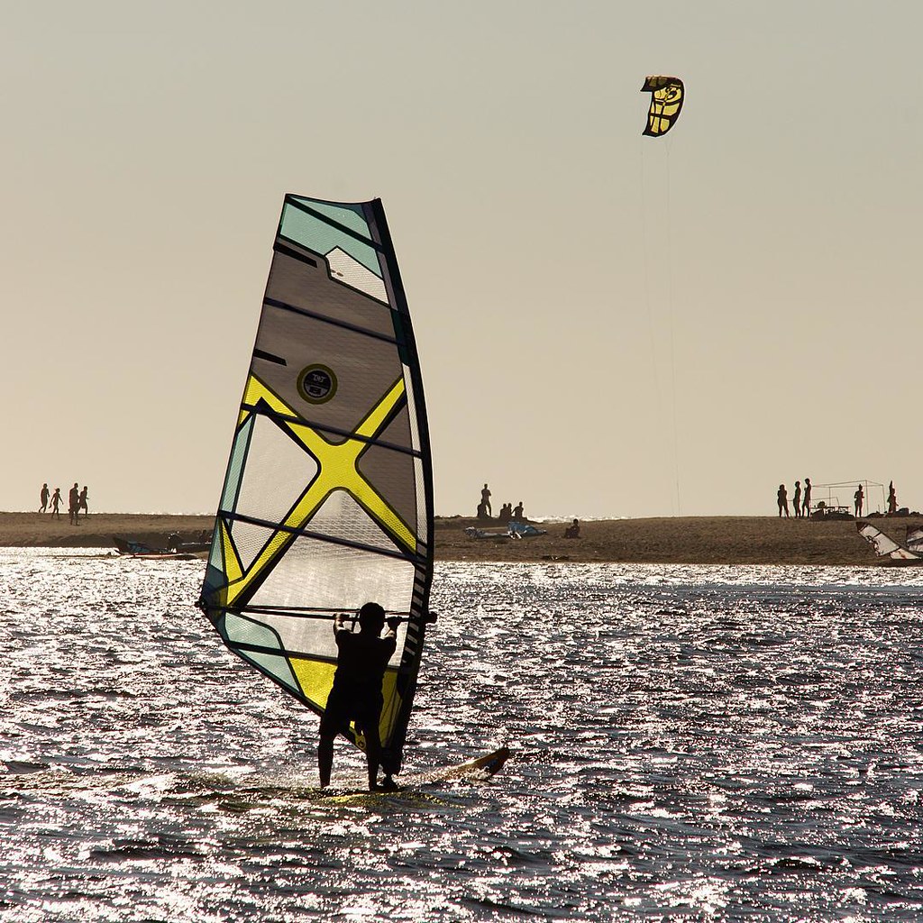 Windsurf & Kitesurf! kite kitesurf kitesurfing kites … Flickr