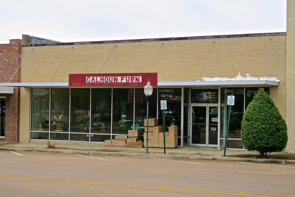 Calhoun Furniture, Grenada, MS Calhoun Furniture II, 128 1… Flickr