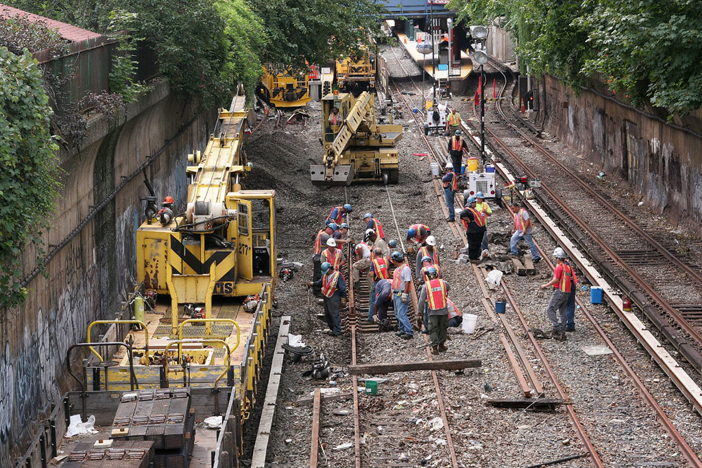 20120912 06 Newkirk Ave 03 This weekend, workers from MT… Flickr