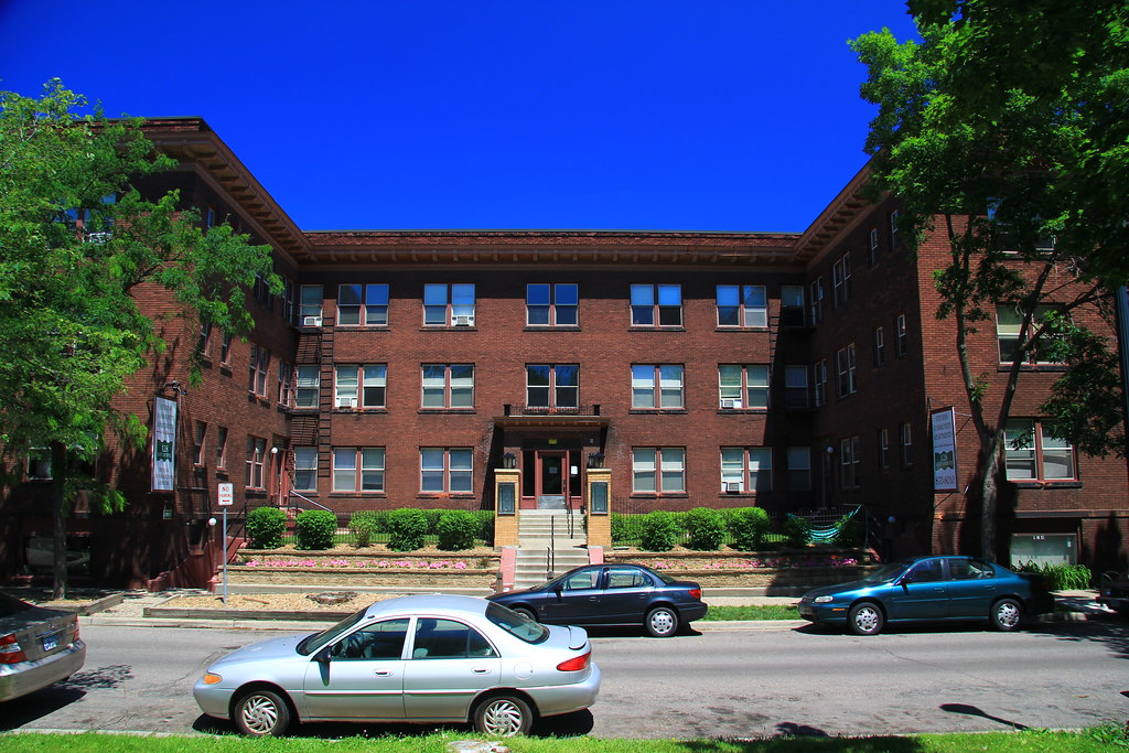 Stevens Community Apartments, 128 18th Street East Flickr