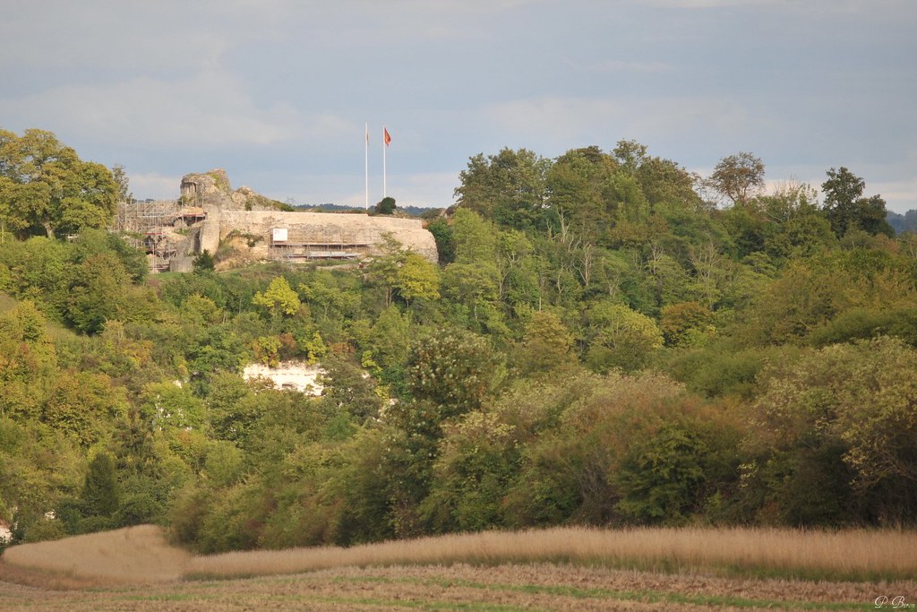 Le Château d'IvrylaBataille (XeXIIIe s.) Eure Flickr