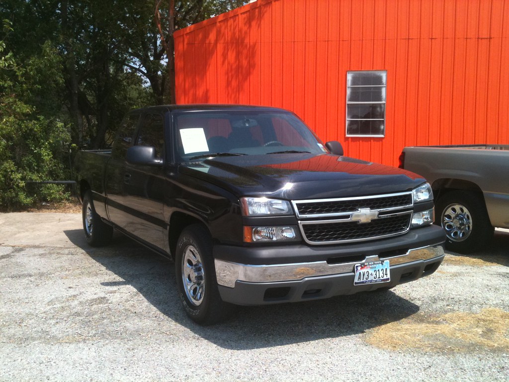 2007 Chevy C1500 Truck All trademarks are the property of … Flickr