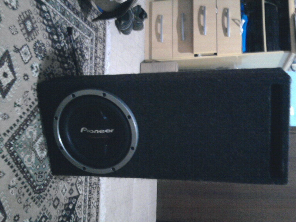 Box Sub 12 Duto L + Pioneer 307_05 280 lele_herzog Flickr