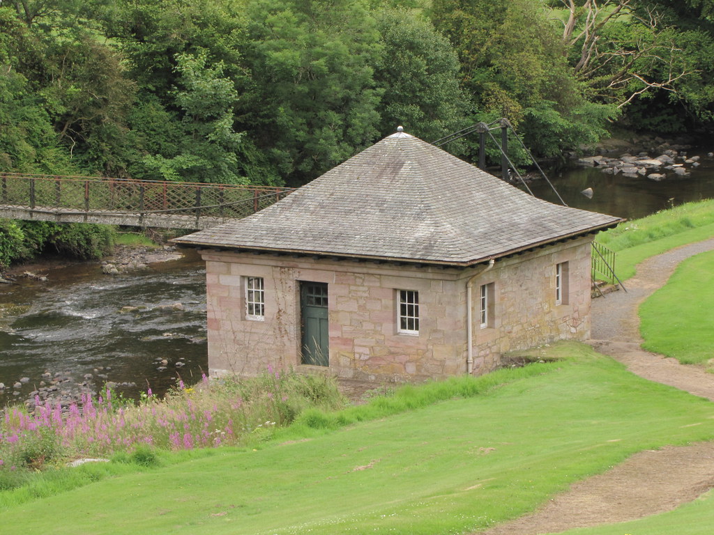 Sorn Castle, East Ayrshire Michael Oglethorpe Flickr